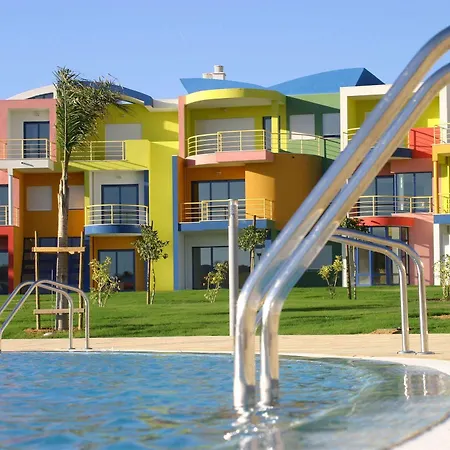 Orada Turisticos - Marina De 4*