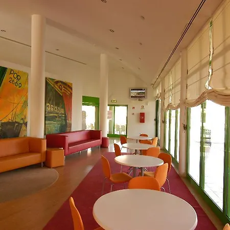 Hotel apartamentowy Orada Turisticos - Marina De 4*